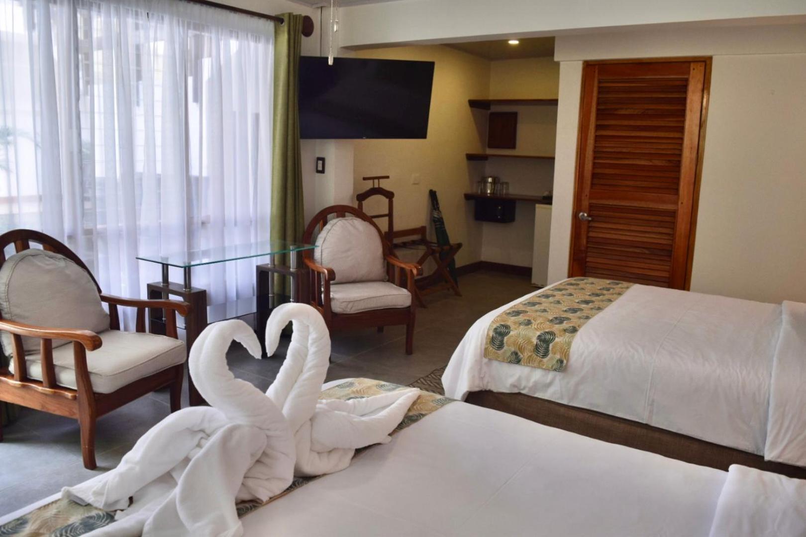 Hotel Playa Espadilla & Gardens Мануел Антонио Екстериор снимка